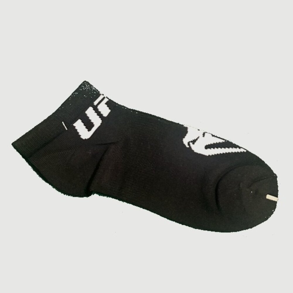 Venum UFC Performance Socks – Set of 5 Pairs (Size M/L)